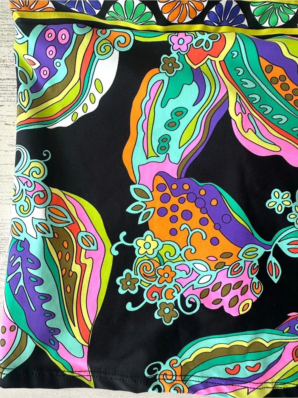 NWT TRINA TURK Sea Garden Wireless Tankini Top 10